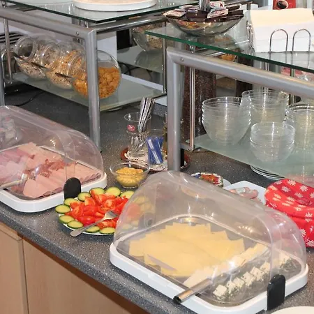 Bornheimer Hof 3*