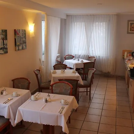 Hotel Bornheimer Hof 3*